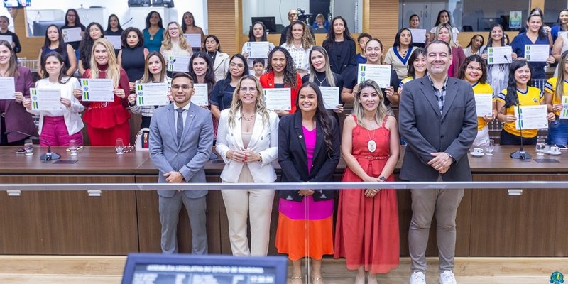 Assembleia Legislativa realiza sessão solene em homenagem às mulheres