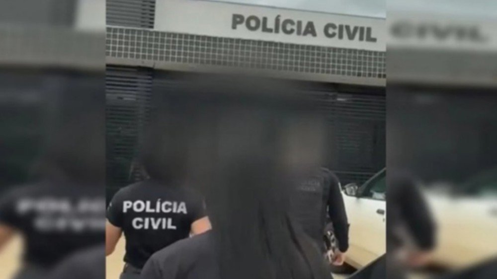 Menina de 12 anos é estuprada pelo pai ao ir dormir na casa dele
