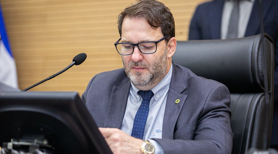 9afb895fa4c4482e85996236e57d26ee