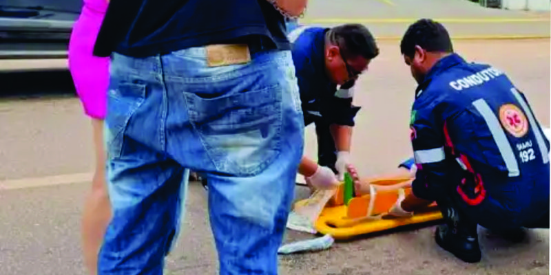 Ciclista é atropelado por motociclista em grave acidente