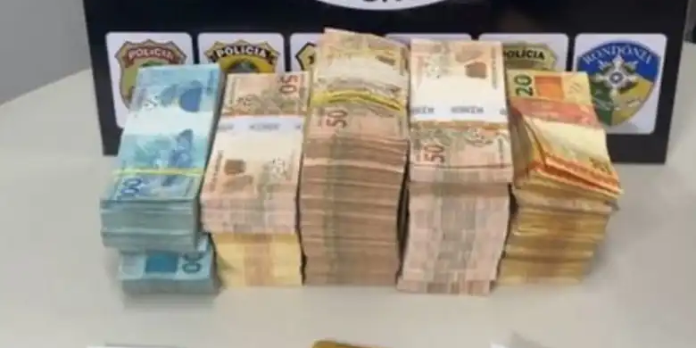 Homem é preso com R$ 245 mil e barra de ouro, em Porto Velho