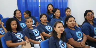 Mais duas turmas de concluintes de cursos do Vencer recebem kit profissional do governo de RO, em Costa Marques e Ariquemes