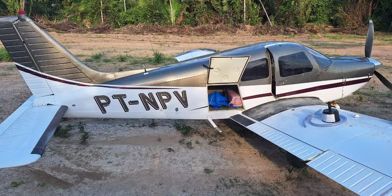 Ação integrada de polícias apreende meia tonelada de droga em aeronave interceptada em Machadinho